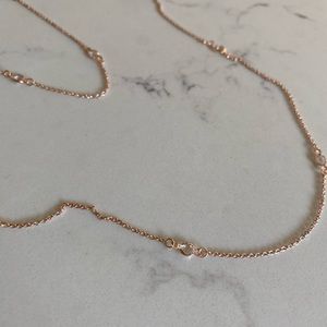 Multi layer necklace.